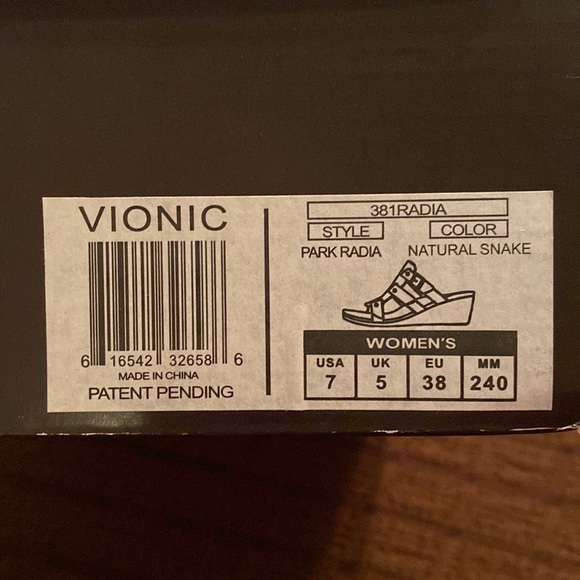 Vionic Sandals - Picture 9 of 9
